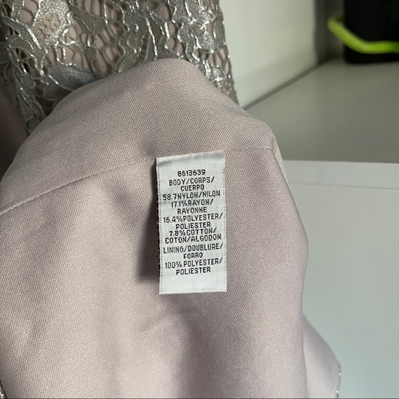 JS Collections Metallic Lace Short Sleeve Sheath Midi Dress Size 12 - Picture 8 of 11